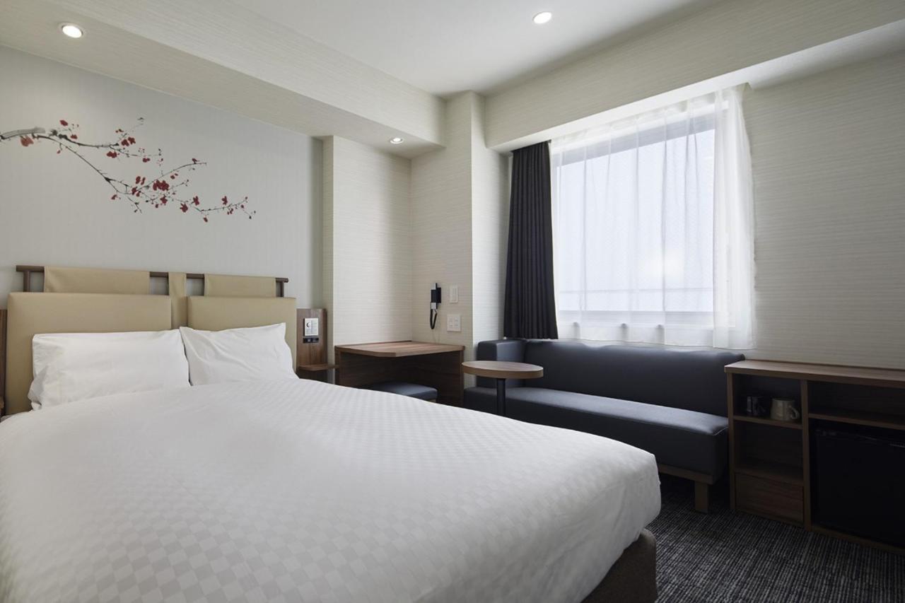 Via Inn Hakataguchi Ekimae Фукуока Екстер'єр фото